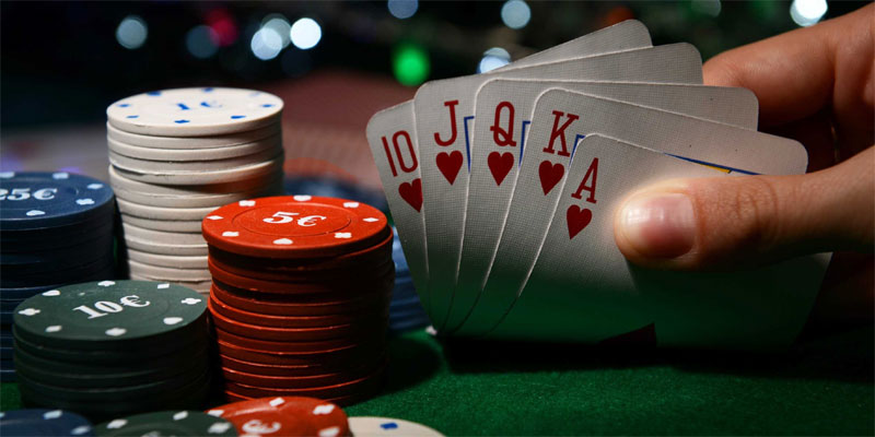 Chi tiết về Chơi Poker Là Gì?